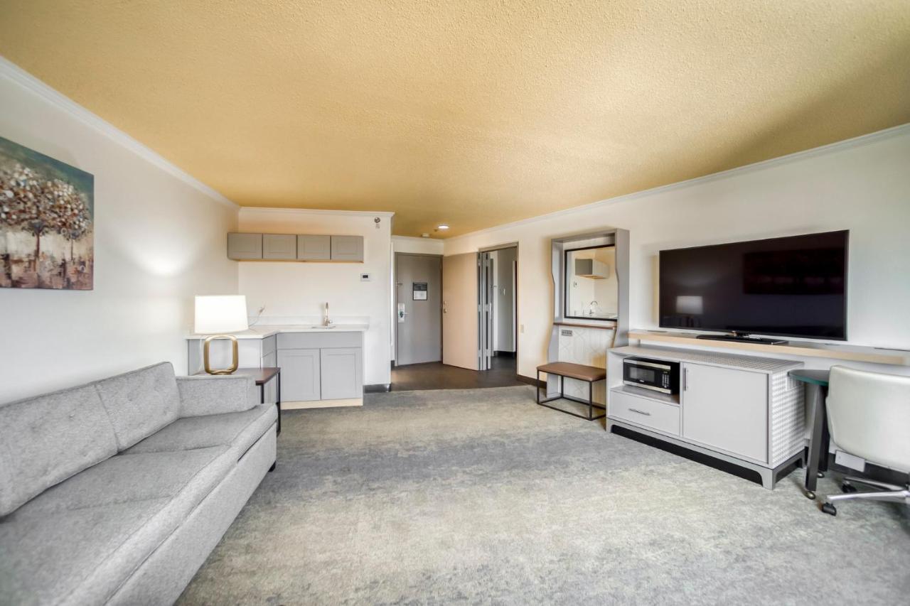 Holiday Inn Mobile Downtown Historic District By Ihg Exterior photo