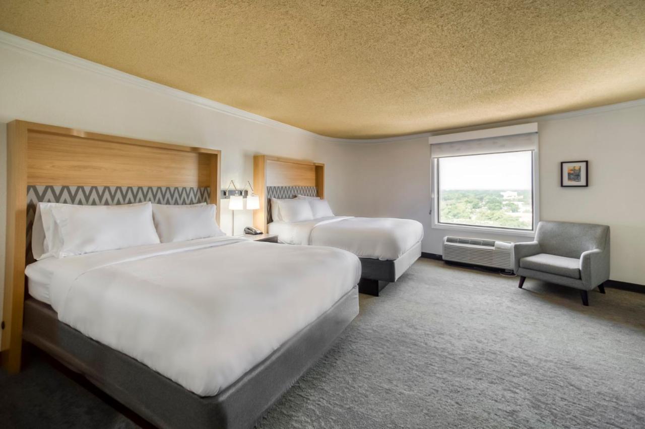 Holiday Inn Mobile Downtown Historic District By Ihg Exterior photo